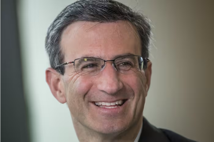 Peter Orszag Bald Rumor 2026 – Truth About Lazard CEO’s Hair Peter Orszag Wig Speculation – Fact or Fiction?